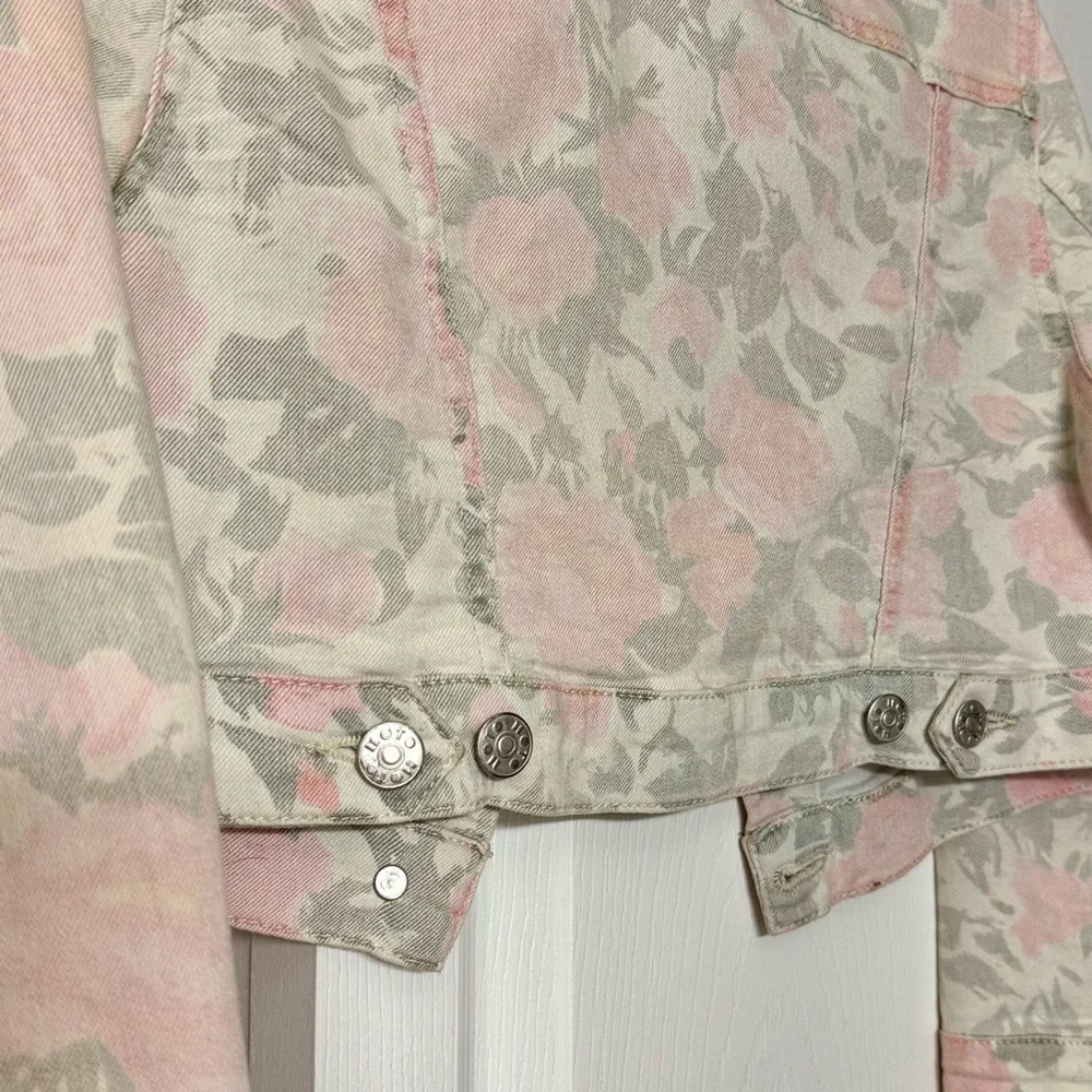 Topshop Washed Floral Crop Jean Jacket - Picture 7 of 8